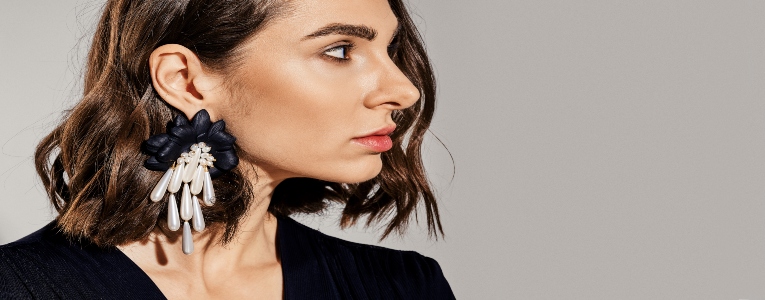 How to photograph earrings in 5 simple steps (1)