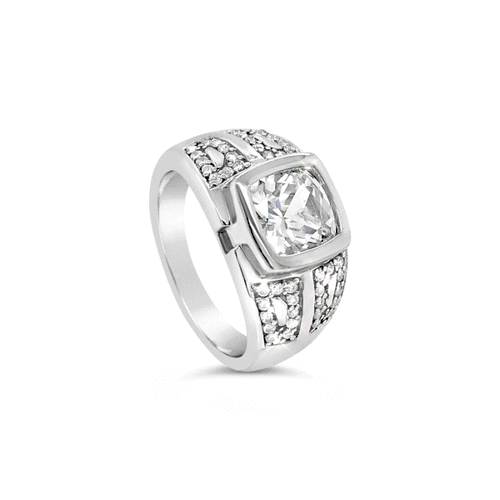 A 3/4 Angled Ring: The Jewelry Photo Retouching Process