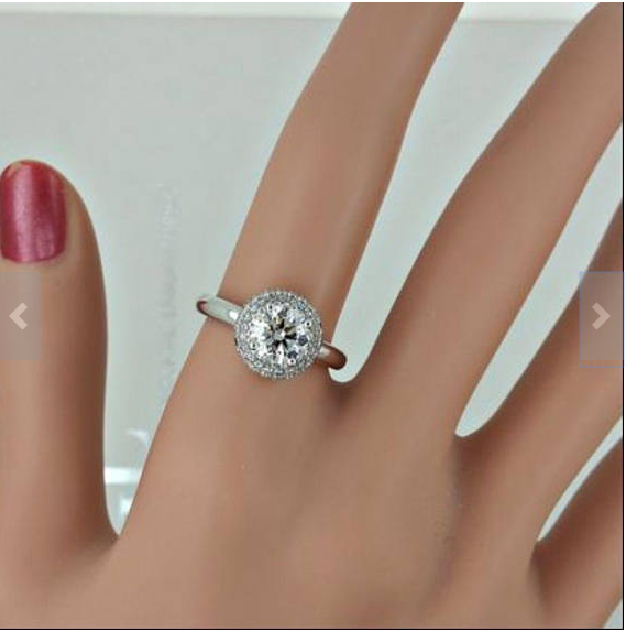 disadvantages of using mannequins in jewelry photography