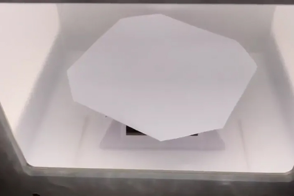 how to take a 360 jewelry video on a white background