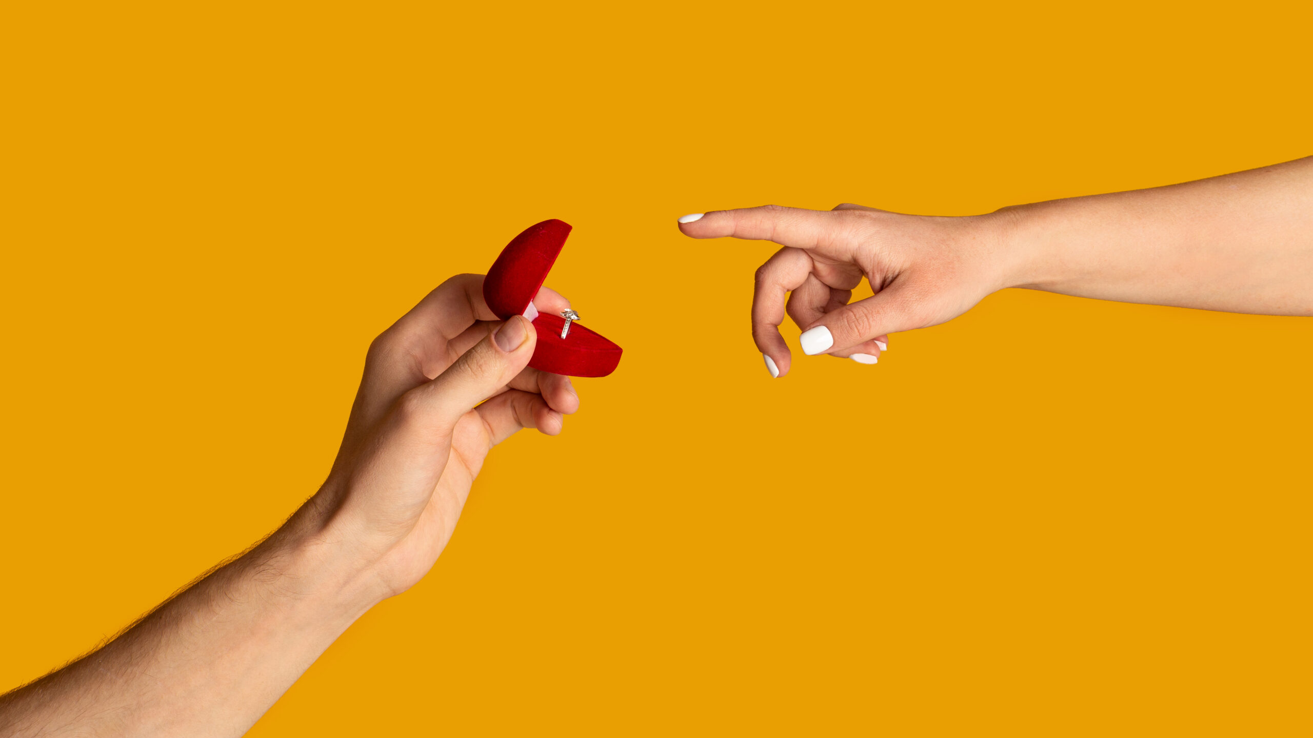 The 5 Biggest Engagement Ring Trends for 2021