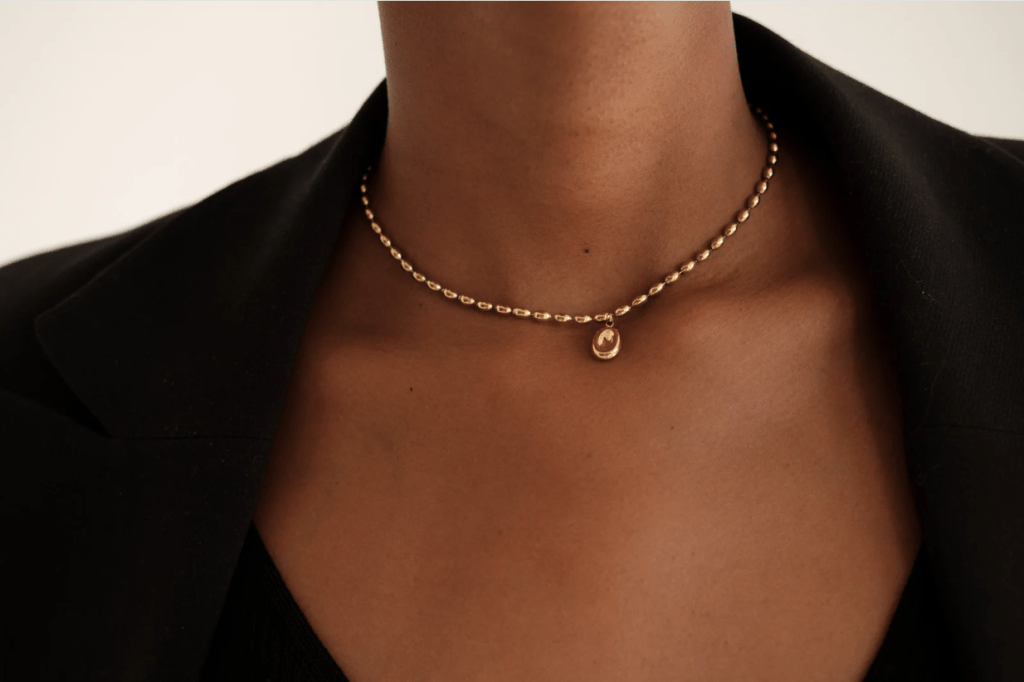 minimalist jewelry
