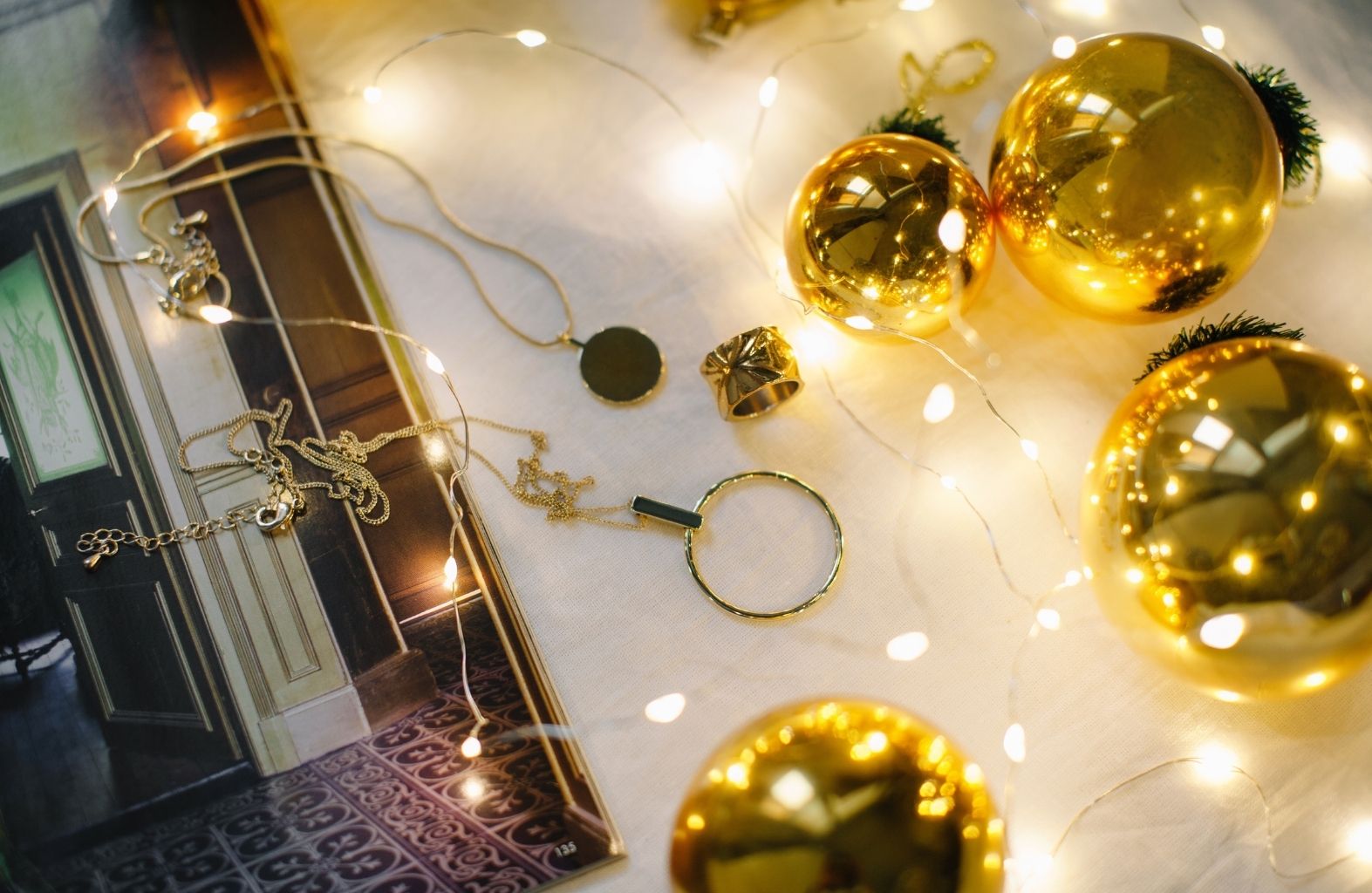 The Jeweler’s Holiday Guide: How to Upgrade Your Holiday Assets for Higher Festive Sale Conversions